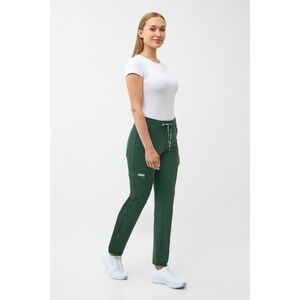 Figs Straight Leg Scrub Pants in Forest Green